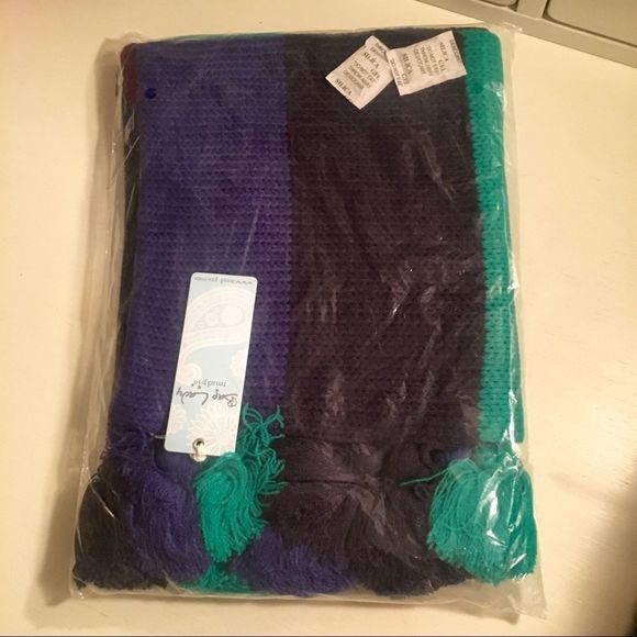 Blue & Green Tassel Infinity Scarf - Picture 3 of 3